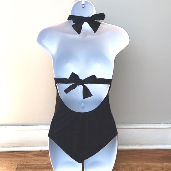 Jessica Simpson one piece swimsuit. NWT! - Picture 4 of 6